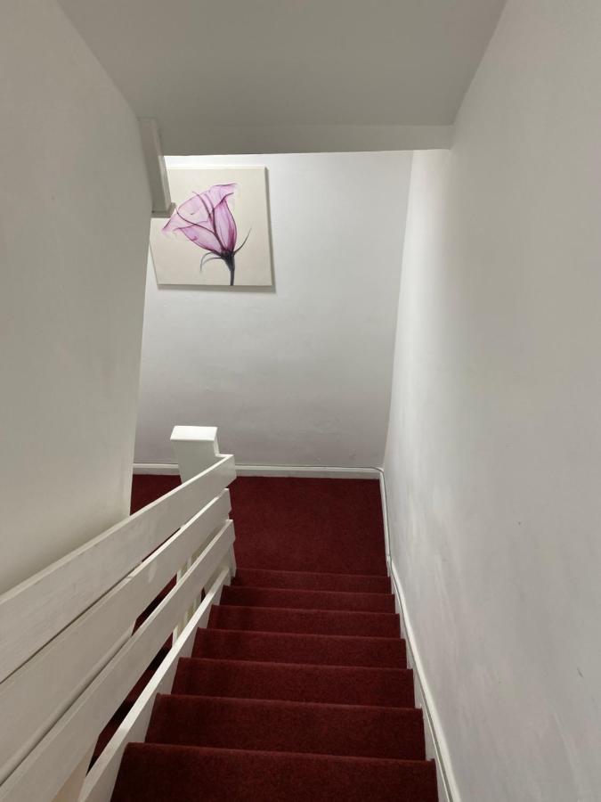 Westgate Apartments 뉴캐슬어폰타인 외부 사진